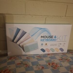 Wireless Mouse and Keyboard Kit- NIB